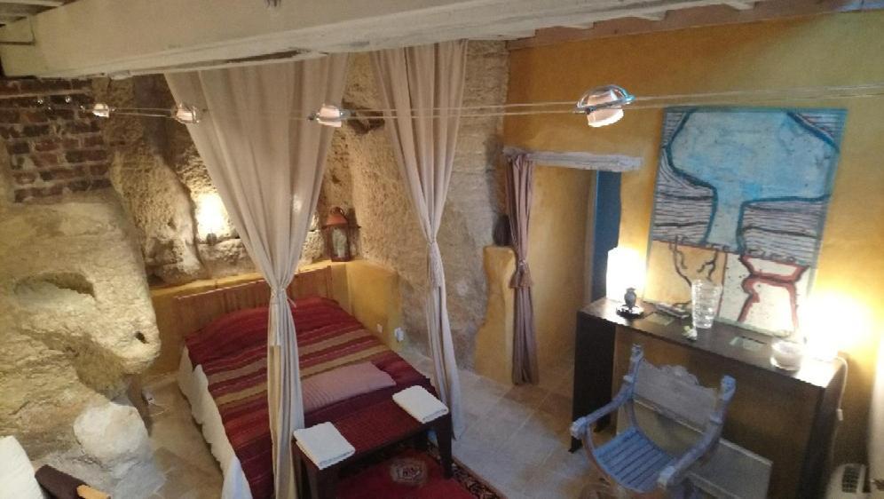 Troglodyte Loft Bed & Breakfast Thoré-la-Rochette Exterior photo